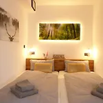 Apartment Winterberg Sunshine Pool Sauna Terrasse